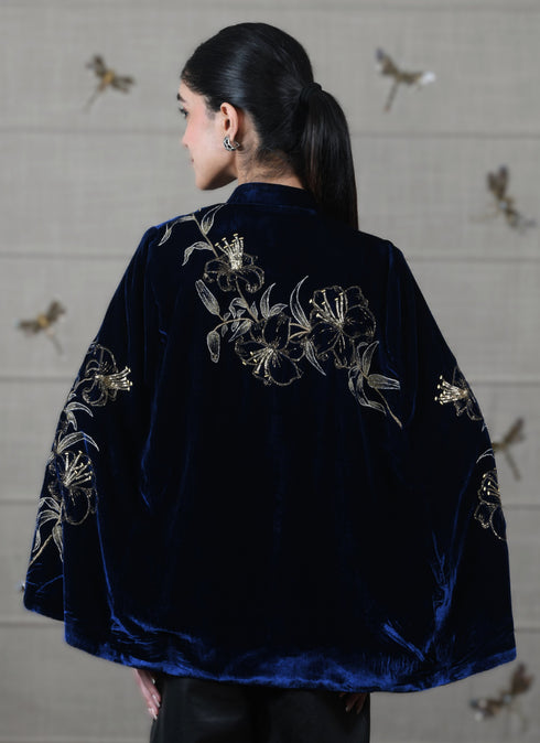 Mauli Velvet Lilly Vine Cape