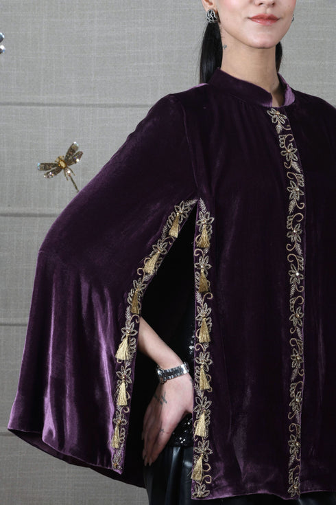 Mauli Royal Victorian Velvet Cape
