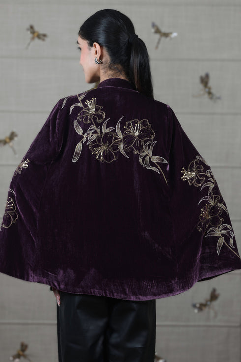 Mauli Velvet Lilly Vine Cape